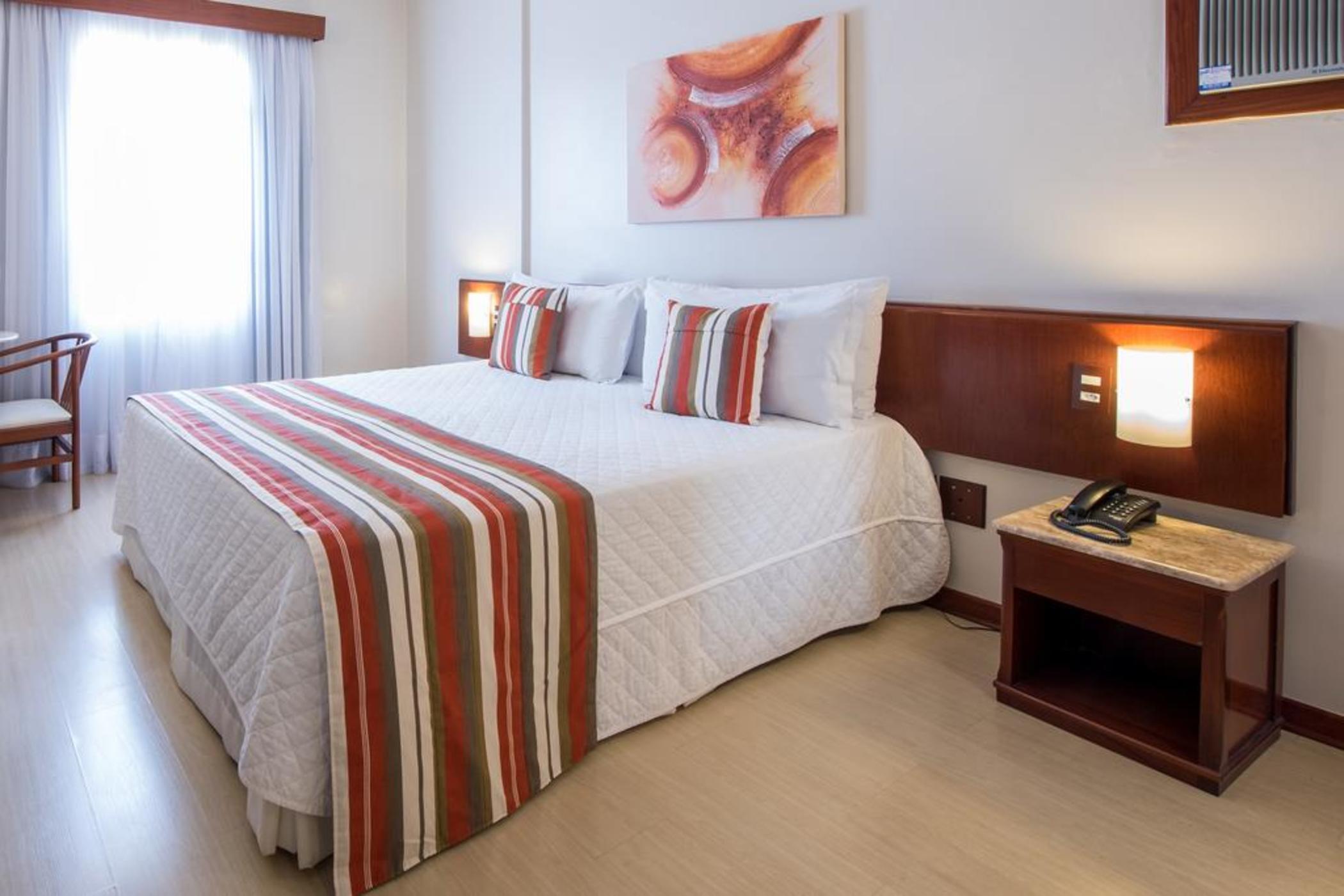 Hotel Carlton Plaza Poços de Caldas Buitenkant foto
