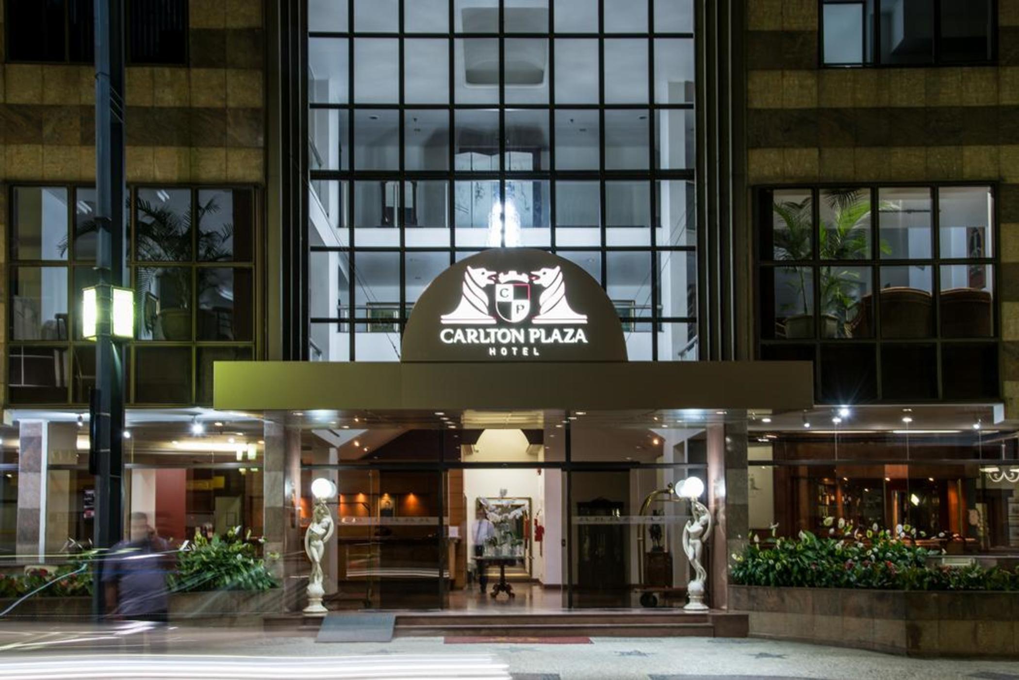 Hotel Carlton Plaza Poços de Caldas Buitenkant foto